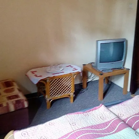 Prazdnonovy Dom. Vila Thoma Tatil Evi